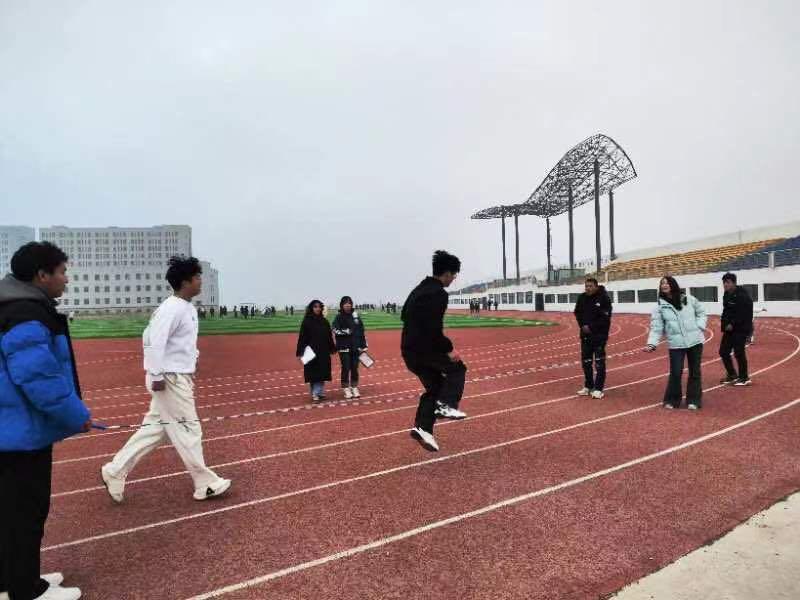 跳动青春，绳随我动！mg冰球突破首“冬段”跳绳大赛